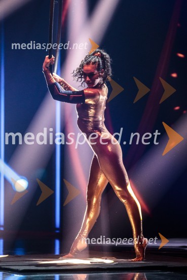  Tamia Šeme, cirkuška umetnicaSlovenija ima talent 2021, tretja polfinalna oddaja