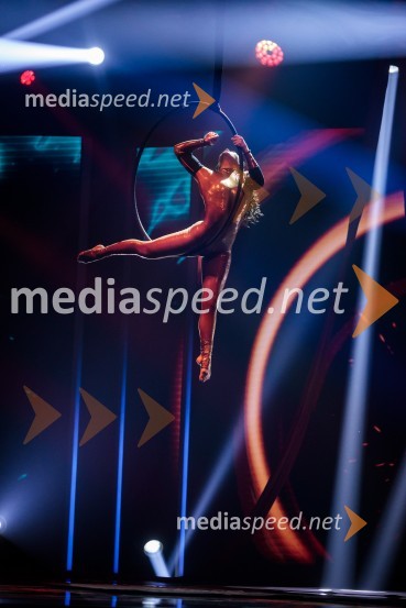  Tamia Šeme, cirkuška umetnicaSlovenija ima talent 2021, tretja polfinalna oddaja