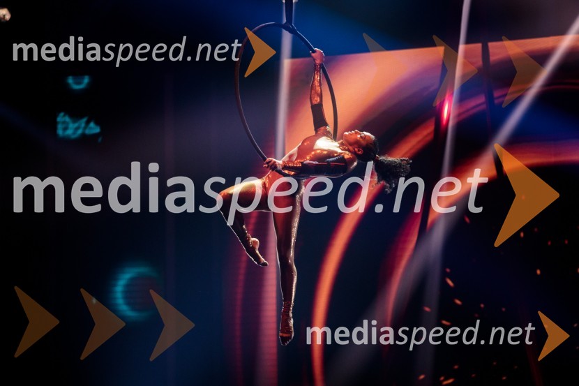  Tamia Šeme, cirkuška umetnicaSlovenija ima talent 2021, tretja polfinalna oddaja