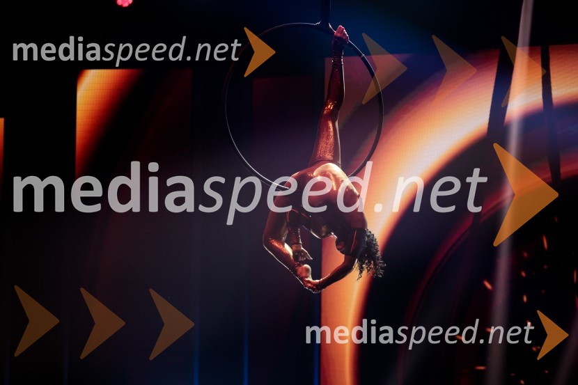  Tamia Šeme, cirkuška umetnicaSlovenija ima talent 2021, tretja polfinalna oddaja