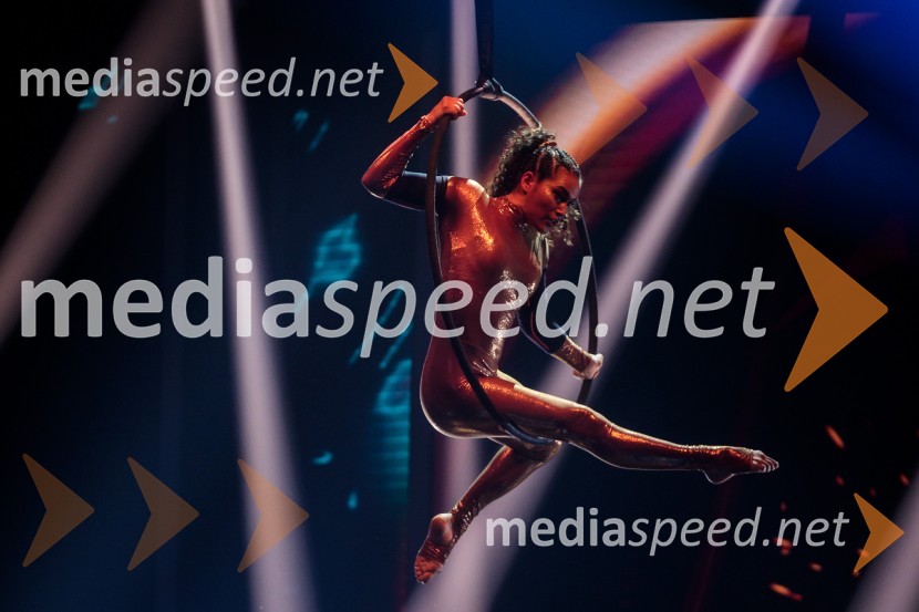  Tamia Šeme, cirkuška umetnicaSlovenija ima talent 2021, tretja polfinalna oddaja