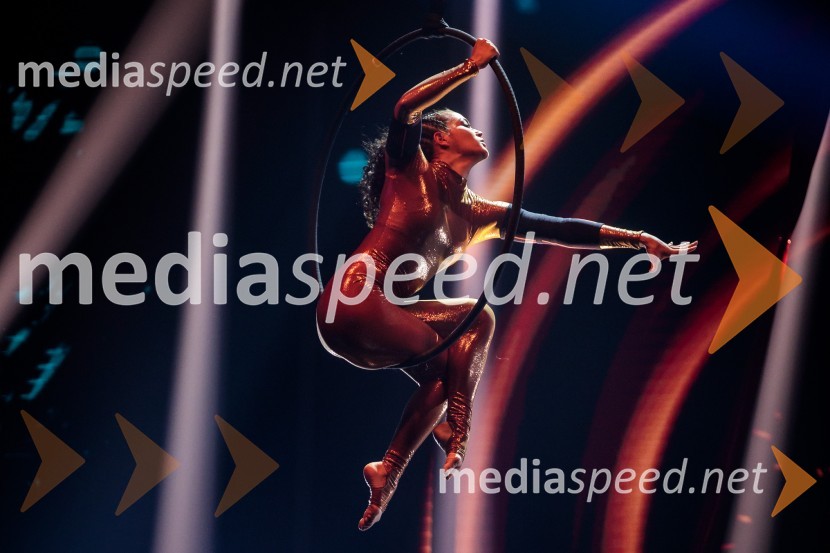  Tamia Šeme, cirkuška umetnicaSlovenija ima talent 2021, tretja polfinalna oddaja