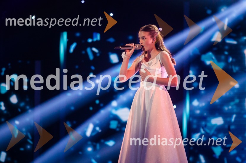 Tina PezdirecSlovenija ima talent 2021, tretja polfinalna oddaja