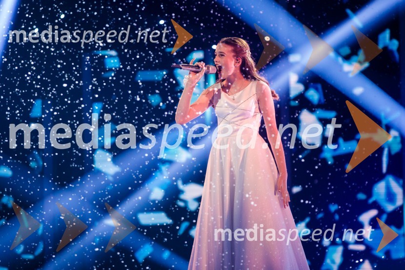  Tina PezdirecSlovenija ima talent 2021, tretja polfinalna oddaja