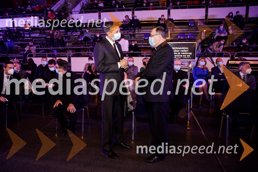 Borut Pahor, predsednik Republike Slovenije; mag. Alojzij Cvikl, predsednik Slovenske karitasKlic dobrote 2021, dobrodelni koncert