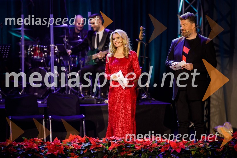  Bernarda Žarn, voditeljica;  Jure Sešek, radijski moderatorKlic dobrote 2021, dobrodelni koncert