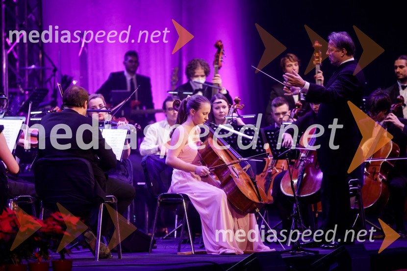 Orkester Cantabile pod vodstvom Marjana Grdadolnika s Patricijo AvšičKlic dobrote 2021, dobrodelni koncert