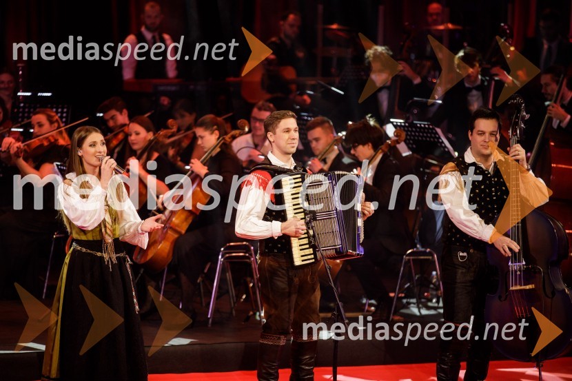  Lucija Selak, pevka, Ansambel Saša Avsenika;  Sašo Avsenik, glasbenik, Ansambel Saša Avsenika;  Aleš Jurman, Ansambel Saša AvsenikaKlic dobrote 2021, dobrodelni koncert