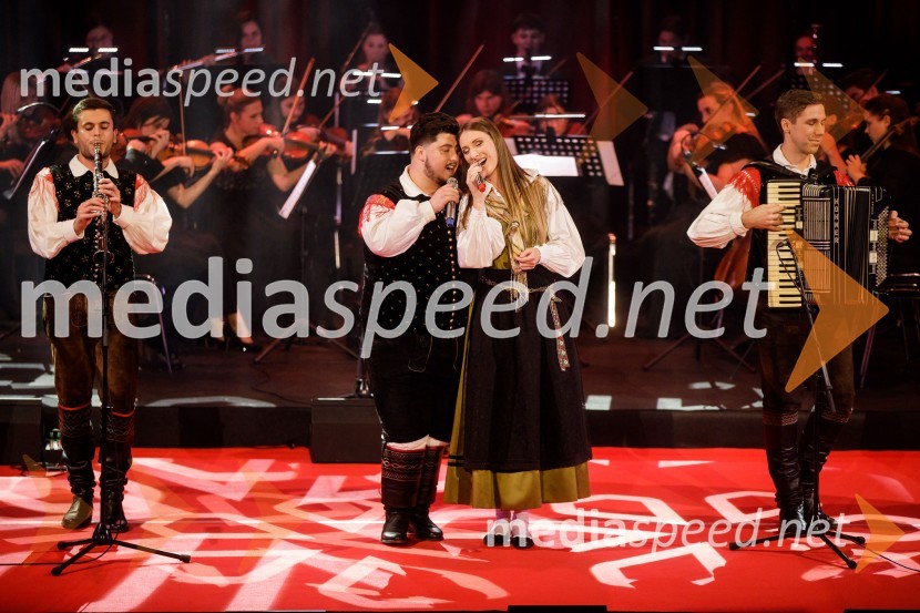  Tommy Budin, klarinetist;  Luka Sešek, pevec;  Lucija Selak, pevka, Ansambel Saša Avsenika;  Sašo Avsenik, glasbenik, Ansambel Saša AvsenikaKlic dobrote 2021, dobrodelni koncert