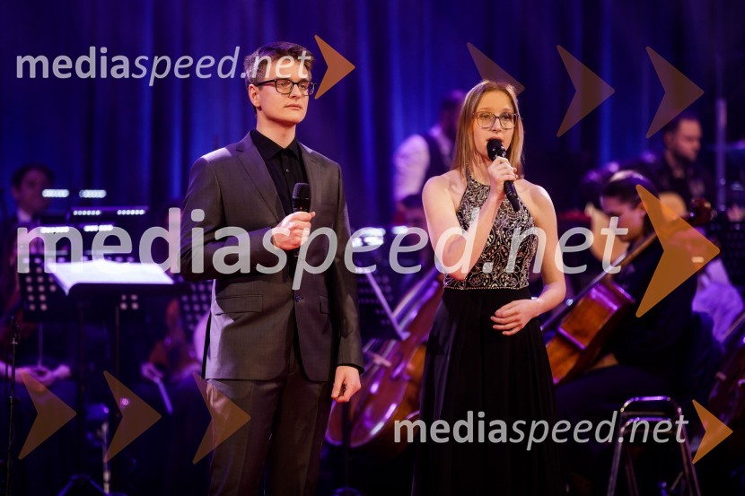  Simon  Zgonc;  Neža MočnikKlic dobrote 2021, dobrodelni koncert