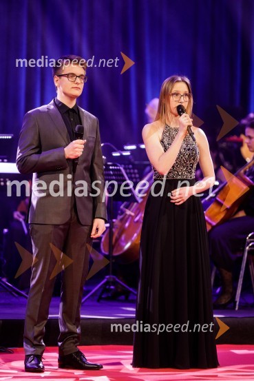  Simon  Zgonc;  Neža MočnikKlic dobrote 2021, dobrodelni koncert