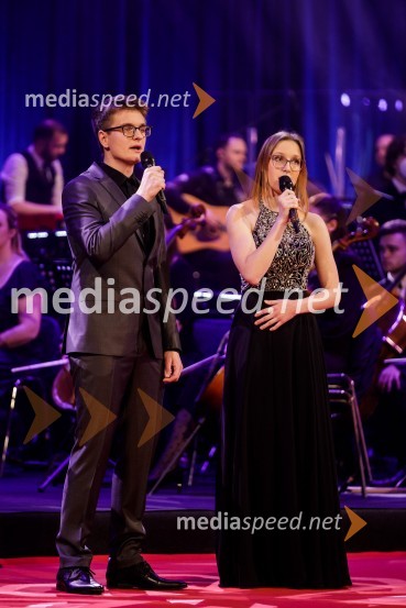  Simon  Zgonc;  Neža MočnikKlic dobrote 2021, dobrodelni koncert