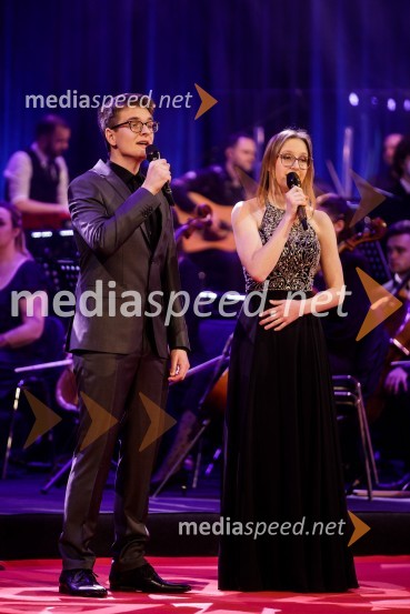  Simon  Zgonc;  Neža MočnikKlic dobrote 2021, dobrodelni koncert