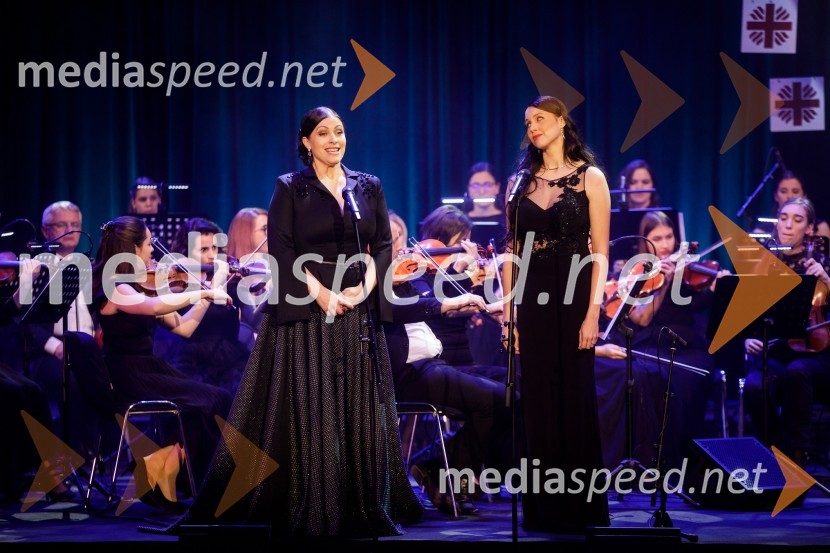  Nuška Drašček, pevka;  ... Klic dobrote 2021, dobrodelni koncert