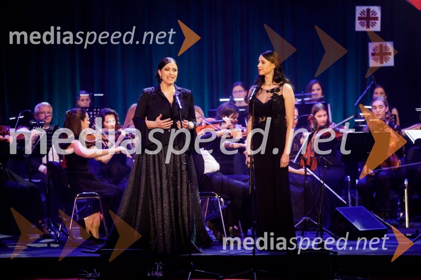  Nuška Drašček, pevka;  ... Klic dobrote 2021, dobrodelni koncert