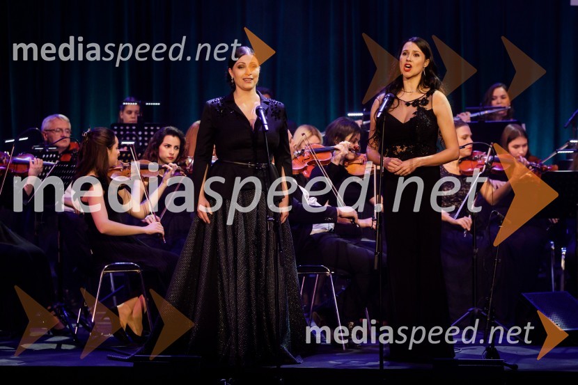  Nuška Drašček, pevka;  ... Klic dobrote 2021, dobrodelni koncert