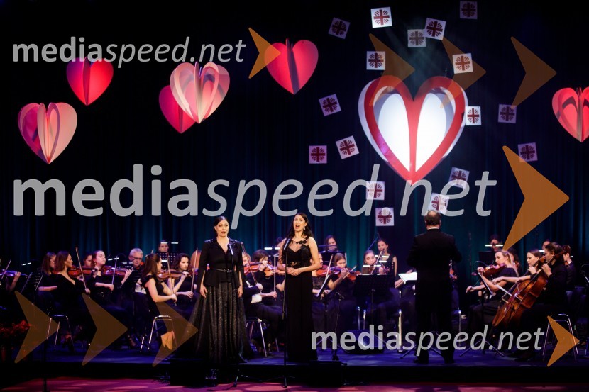  Nuška Drašček, pevka;  ... ;  Marjan Grdadolnik, dirigentKlic dobrote 2021, dobrodelni koncert