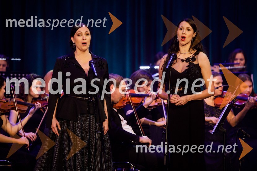  Nuška Drašček, pevka;  ... Klic dobrote 2021, dobrodelni koncert