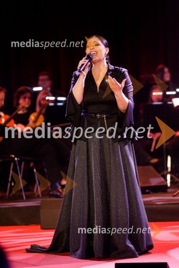  Nuška Drašček, pevkaKlic dobrote 2021, dobrodelni koncert