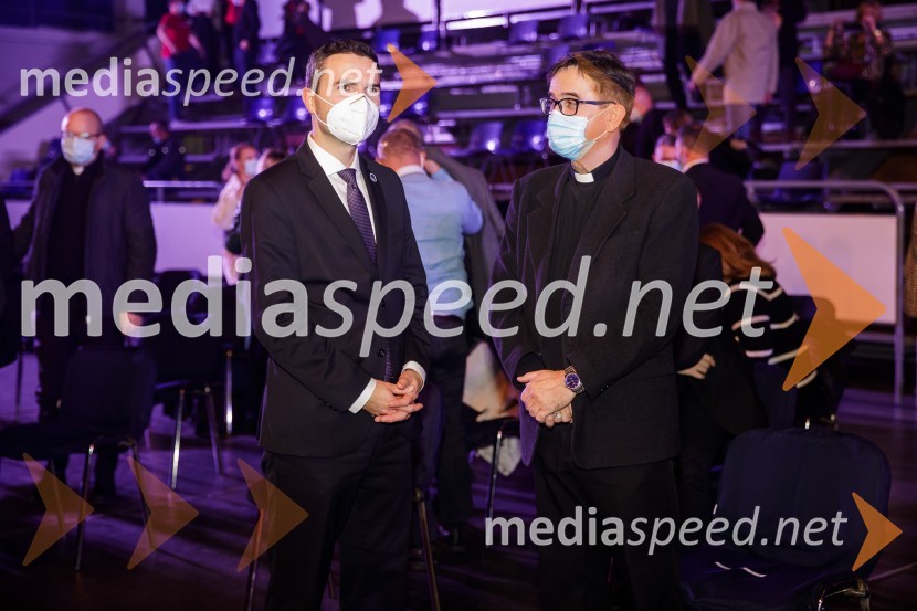  Matej Tonin, podpredsednik vlade in minister za obrambo;  ... Klic dobrote 2021, dobrodelni koncert