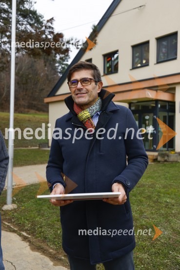 V Kranju začeli z akcijo »KR posvoji drevo«