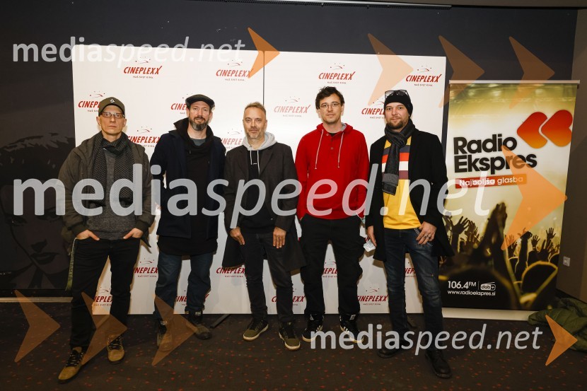  Primož  Benko, glasbenik, član skupine Siddharta;  Tomaž Okroglič Rous, glasbenik, Siddharta;  Jani Hace, glasbenik;  Boštjan Meglič, glasbenik, član skupine Siddharta;  Tomi Meglič, glasbenik, pevec skupine SiddhartaPremiera Hiša Gucci - Cineplexx