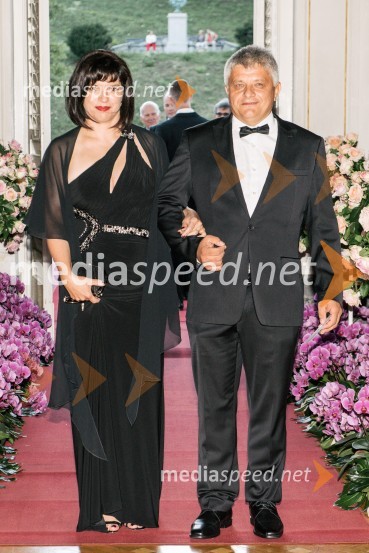  Leonida Jager;  Aleš Jager, trgovine Jager100 najbogatejših Slovencev pred objektivom Mediaspeed