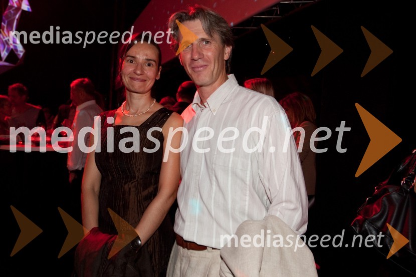  Jana Pistotnik;  Robert  Pistotnik, predsednik uprave Sintal d.d.100 najbogatejših Slovencev pred objektivom Mediaspeed