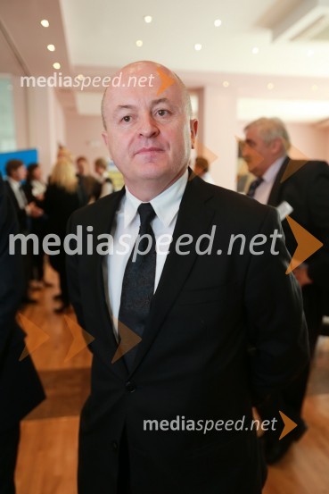  Izet Rastoder, Derby banane, Rastoder d.o.o.100 najbogatejših Slovencev pred objektivom Mediaspeed