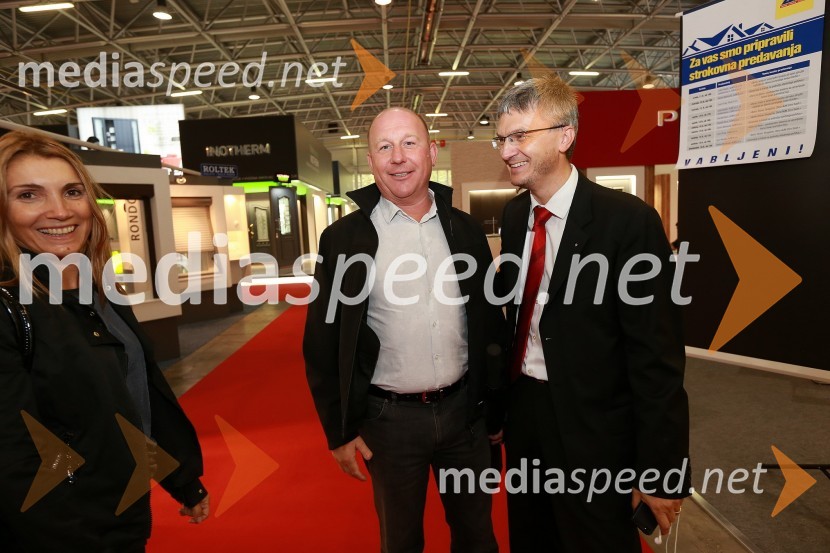  Roman  Pirnar, Pirnar d.o.o ;  Franci Pliberšek, lastnik in generalni direktor podjetja MIK d.o.o.100 najbogatejših Slovencev pred objektivom Mediaspeed