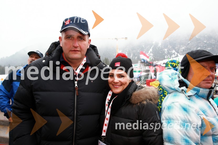  Blaž Miklavčič, predsednik uprave GH Holding d.d.;  Mira Cigüt, GH Holding100 najbogatejših Slovencev pred objektivom Mediaspeed