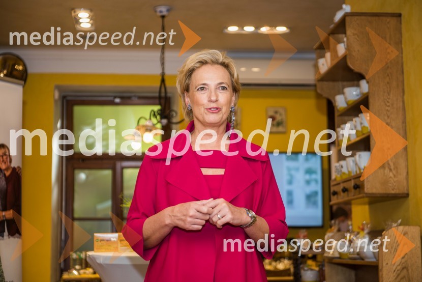  Aleša Mižigoj, direktorica Medex, d. o. o.100 najbogatejših Slovencev pred objektivom Mediaspeed