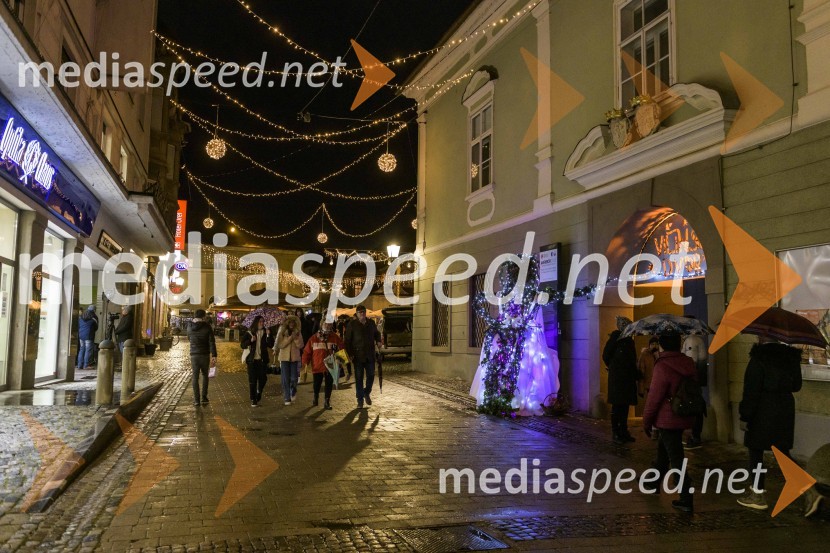 Prižig prazničnih lučk v Mariboru 2021