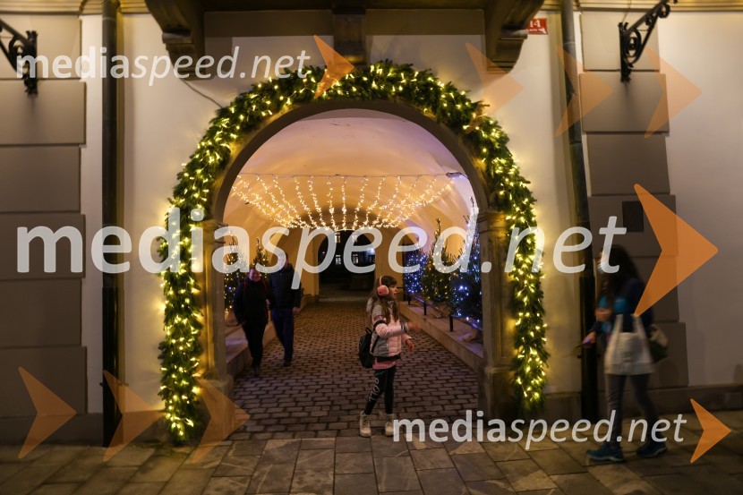 Prižig prazničnih lučk v Mariboru 2021