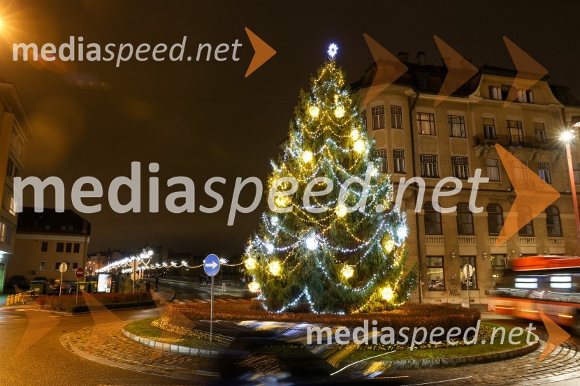 Prižig prazničnih lučk v Mariboru 2021