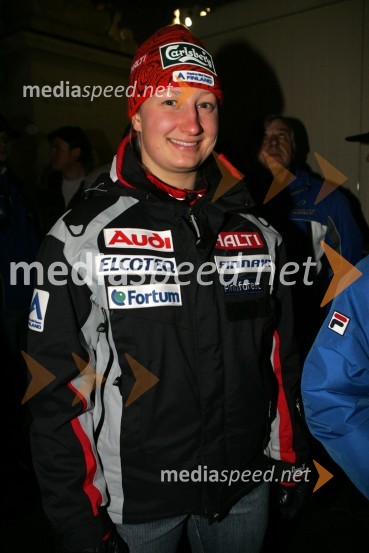 Smučarka Tanja Poutiainen, Finska
(žrebanje štartnih številk za Veleslalom)42. Zlata lisica