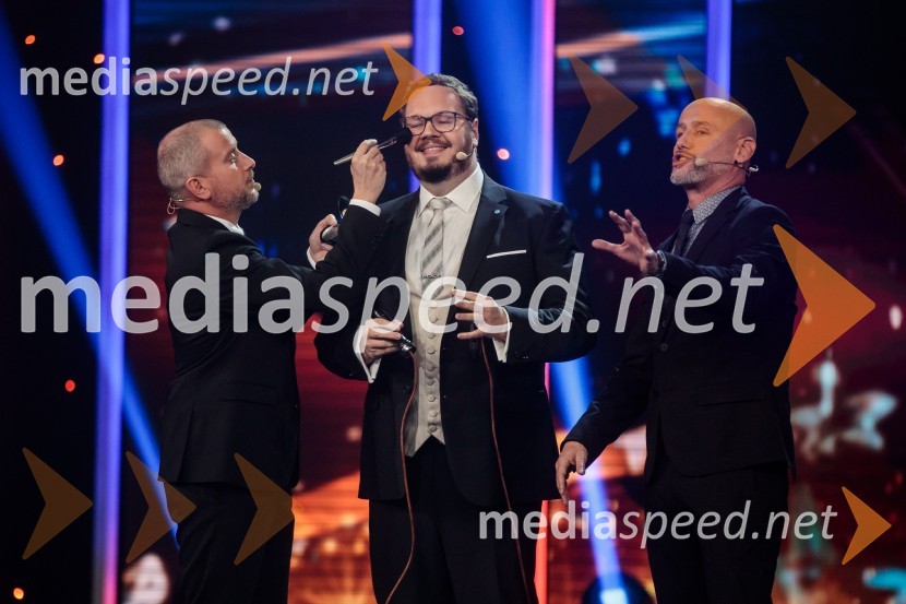  Aleš Novak, stand-up komik;  Sašo Stare, stand up komik, voditelj;  Peter Poles, televizijski voditeljSlovenija ima talent 2021, četrta polfinalna oddaja