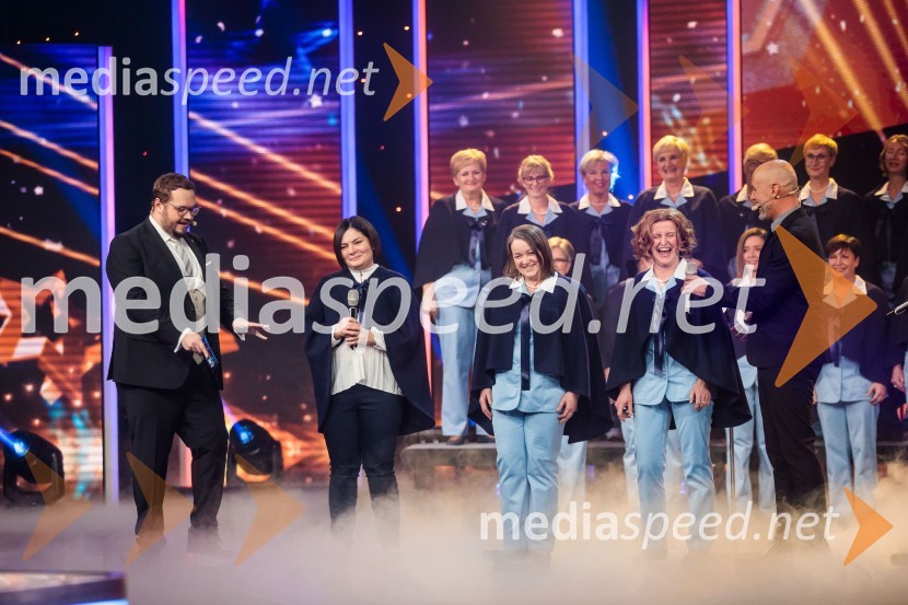 La Vita, zbor medicinskih sester Maribor&nbsp; z voditeljema&nbsp;Slovenija ima talent 2021, četrta polfinalna oddaja