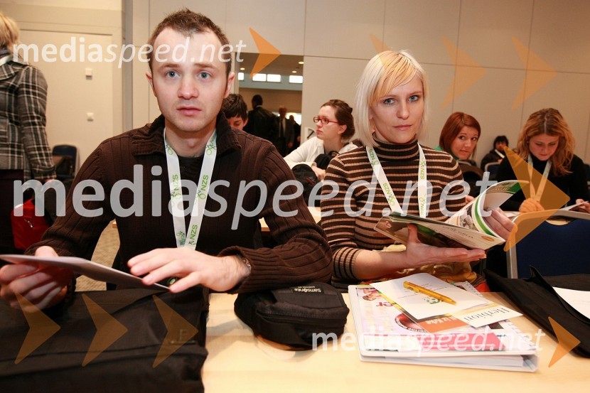 udeleženca 2. mednarodne konference nogomet in medicinaNogomed 2008, mednarodna konferenca o medicini v nogometu