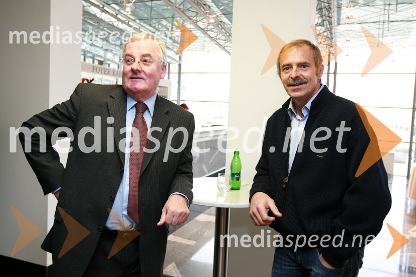 Rudi Zavrl, predsednik NZS in Boštjan Gasser, NZSNogomed 2008, mednarodna konferenca o medicini v nogometu