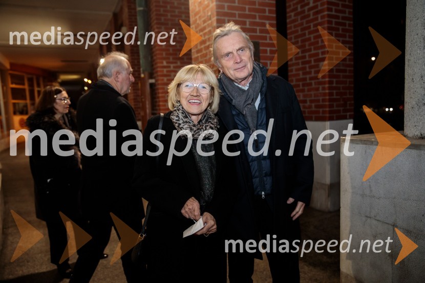 Tridesetletnice, premiera tragikomične predstave