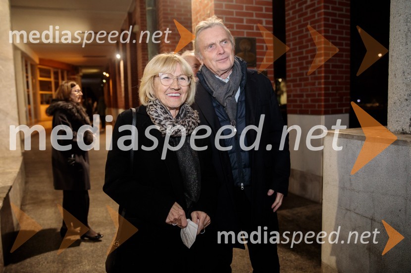 Tridesetletnice, premiera tragikomične predstave