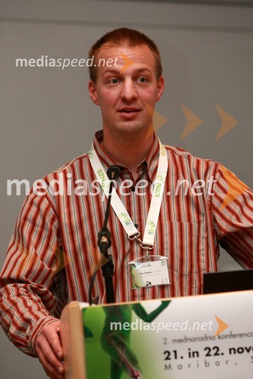 dr. Nejc Šarabon, dipl.fiziot., Inštitut za šport, ULNogomed 2008, mednarodna konferenca o medicini v nogometu