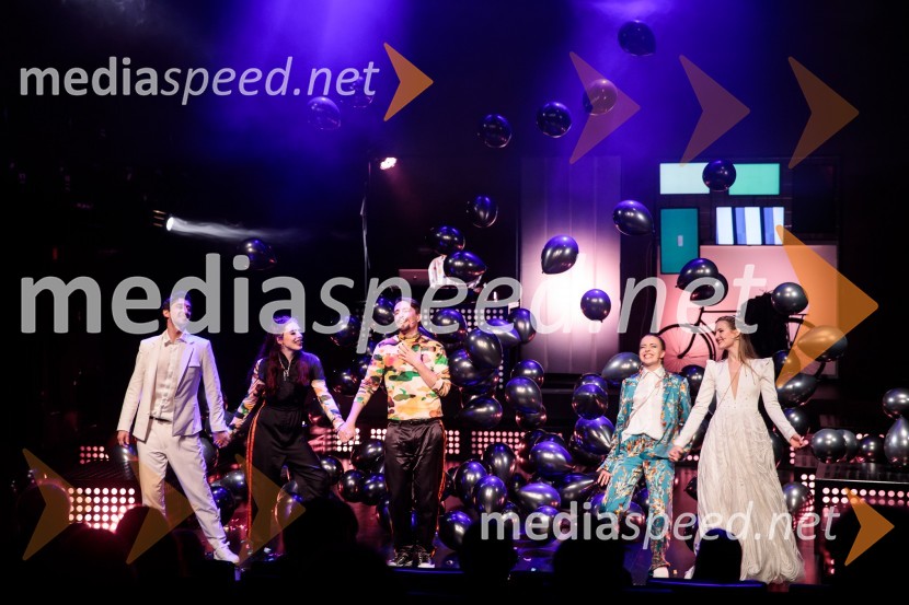  Žiga Udir, igralec;  Anuša  Kodelja, igralka;  Jure Kopušar, igralec;  Lara Fortuna, igralka;  Lucija Harum, igralkaTridesetletnice, premiera tragikomične predstave