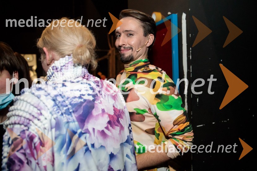  Eva Mahkovic, dramaturginja;  Jure Kopušar, igralecTridesetletnice, premiera tragikomične predstave