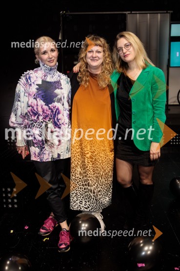  Eva Mahkovic, dramaturginja;  Tijana Zinajić, režiserka;  Tereza  Gregorič, dramaturginjaTridesetletnice, premiera tragikomične predstave