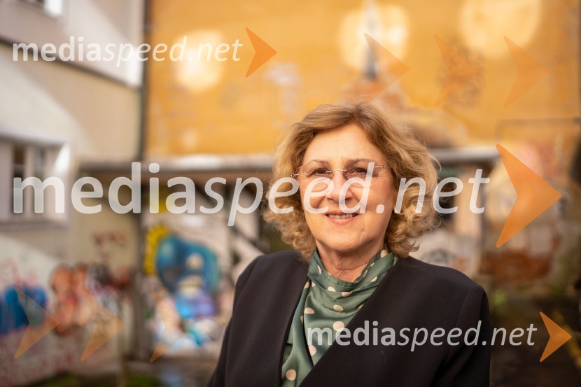 prim. Danica Avsec, dr. med., svetnica in direktorica Zavoda RS za presaditev organov in tkiv Slovenijadr. Danica Avsec, direktorica zavoda RS za presaditve organov in tkiv Slovenija-transplant