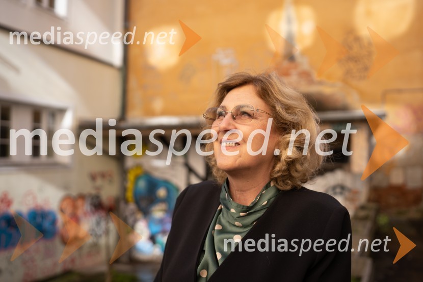 prim. Danica Avsec, dr. med., svetnica in direktorica Zavoda RS za presaditev organov in tkiv Slovenijadr. Danica Avsec, direktorica zavoda RS za presaditve organov in tkiv Slovenija-transplant