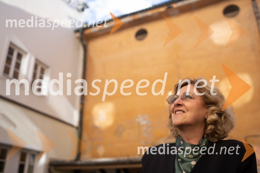 prim. Danica Avsec, dr. med., svetnica in direktorica Zavoda RS za presaditev organov in tkiv Slovenijadr. Danica Avsec, direktorica zavoda RS za presaditve organov in tkiv Slovenija-transplant