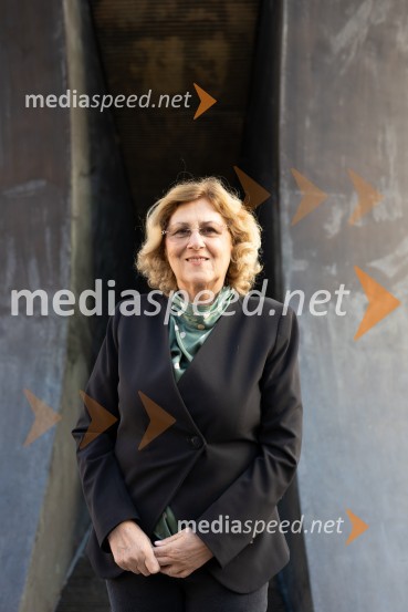 prim. Danica Avsec, dr. med., svetnica in direktorica Zavoda RS za presaditev organov in tkiv Slovenijadr. Danica Avsec, direktorica zavoda RS za presaditve organov in tkiv Slovenija-transplant